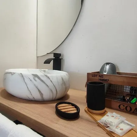 Antico Borgo Dei Templi B&B 4*