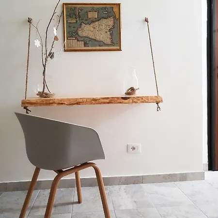 Oda ve Kahvaltı Antico Borgo Dei Templi 4*