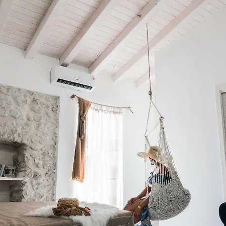 Antico Borgo Dei Templi 4*