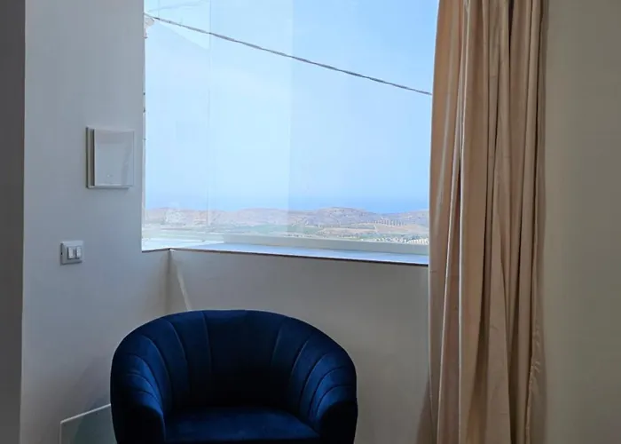 Antico Borgo Dei Templi 4*