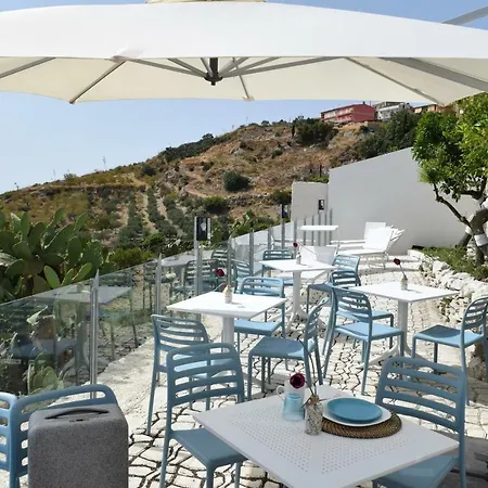 Antico Borgo Dei Templi Couette-café