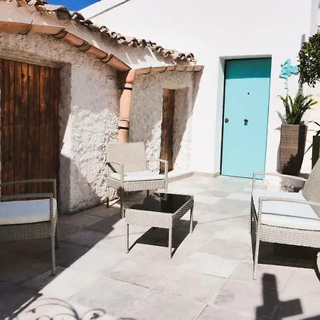 Antico Borgo Dei Templi Couette-café