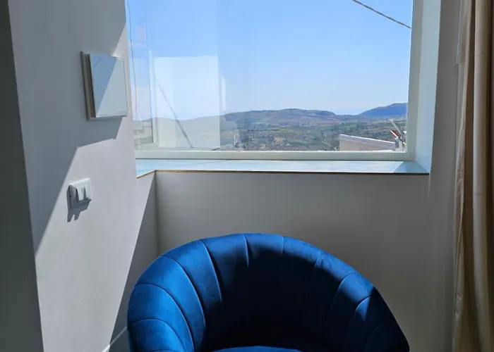 Antico Borgo Dei Templi Bed & Breakfast 4*